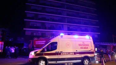 7 katlı binada yangın faciası: 2 kişi hayatını kaybetti