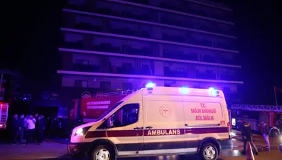 7 katlı binada yangın faciası: 2 kişi hayatını kaybetti