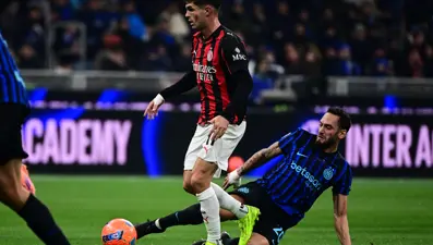 Hakan penaltı kaçırdı, Milan derbide tek golle kazandı