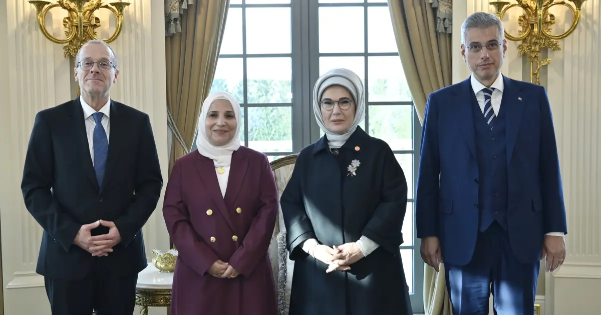 Emine Erdoğan, DSÖ heyetiyle görüştü