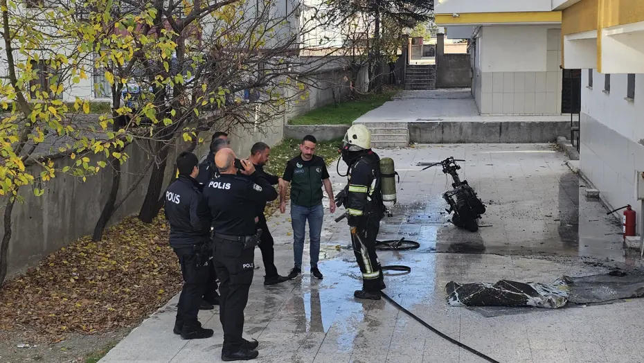 Çorum'da motosiklet yangını dokuz kişiyi hastanelik etti