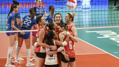 Eczacıbaşı Dynavit, Olympiakos deplasmanında