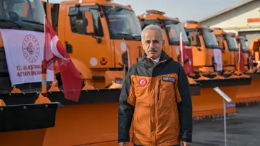 Bakan Uraloğlu açıkladı: Karayollarına 2025'te 2 milyar liralık ekipman 