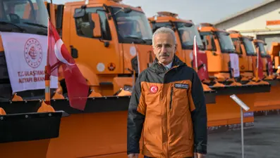 Bakan Uraloğlu açıkladı: Karayollarına 2025'te 2 milyar liralık ekipman 