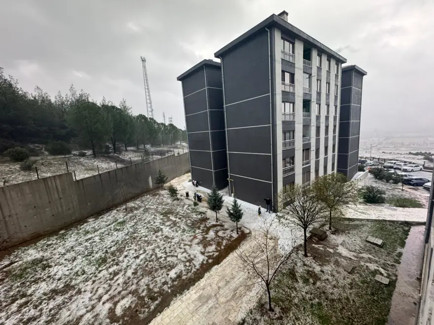 MUĞLA'DA DA SAĞANAK VE DOLU ETKİLİ OLDU 5