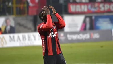 1. Lig maç sonuçları: Vanspor evinde Serikspor'a yenildi