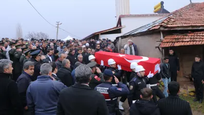 Kazada şehit olan polis son yolculuğuna uğurlandı