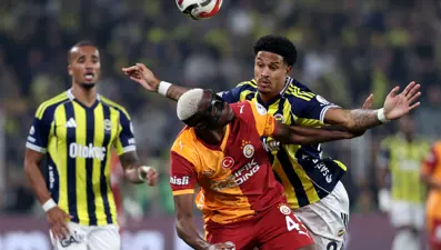 Fenerbahçe'de Oosterwolde cezalı duruma düştü