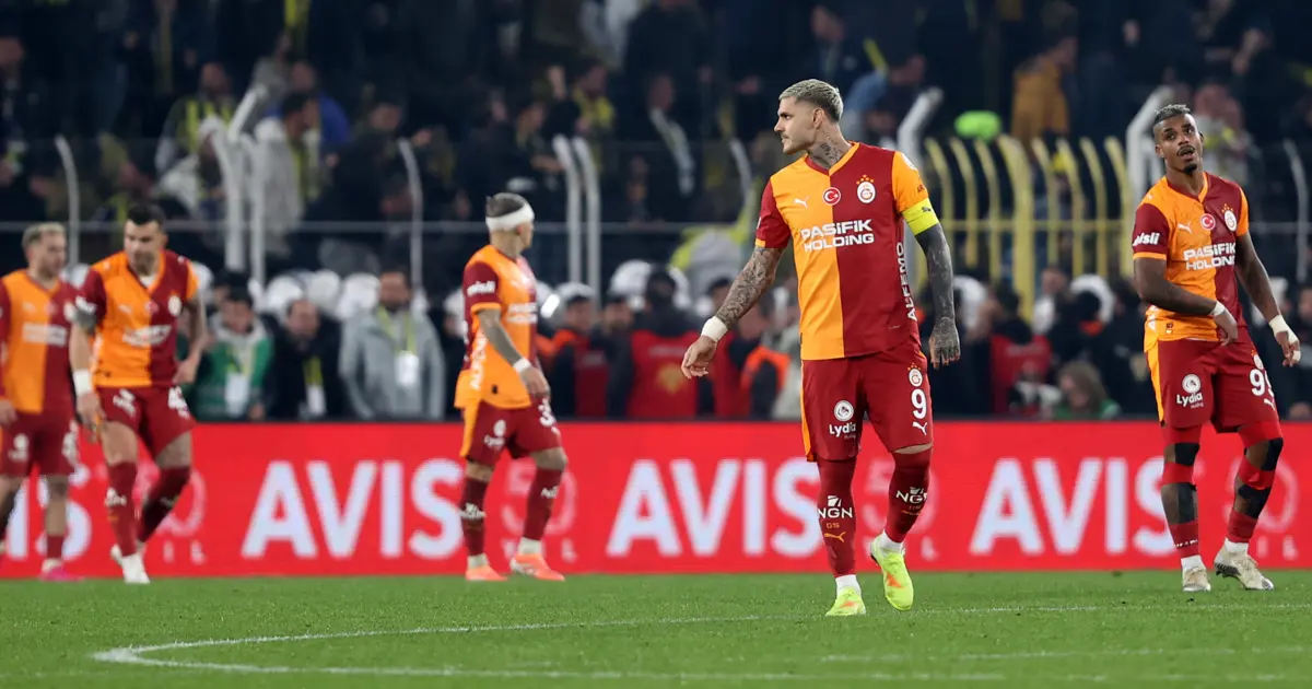 "Aslan'da kırmızı alarm" (5 Aralık 2025 spor manşetleri)