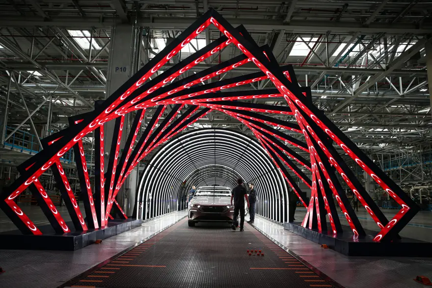 GÖVDE ATÖLYESİNDE OTOMASYON ORANI YÜZDE 90

 5