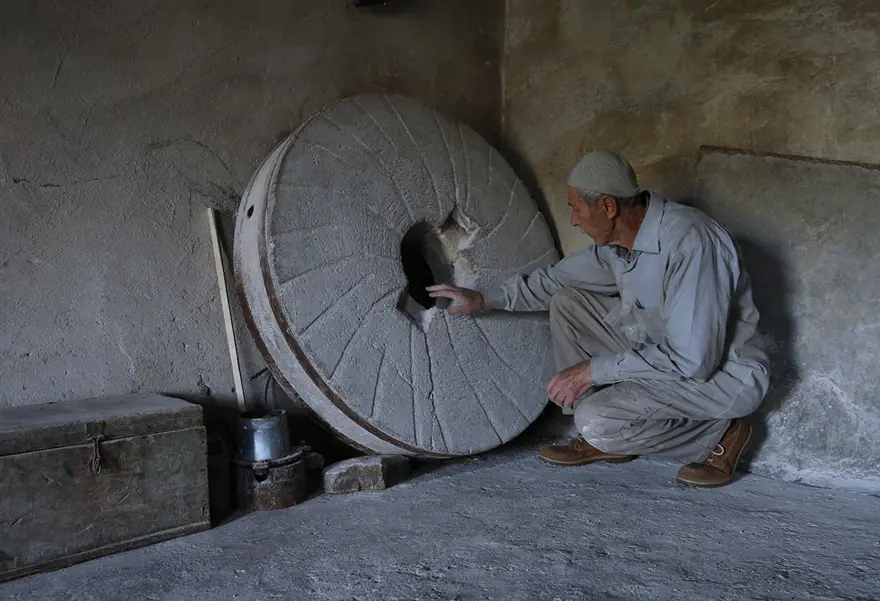 DEĞİRMEN TAŞI 750 KİLO  1