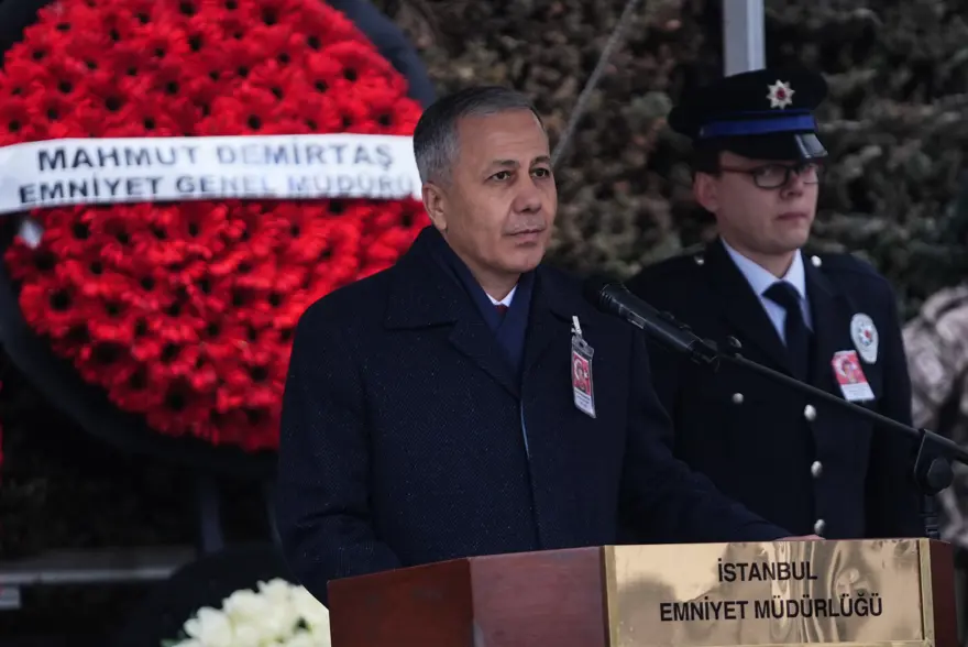 Şehit polis Emre Albayrak'a veda 4 Şehit polis Emre Albayrak'a veda 4