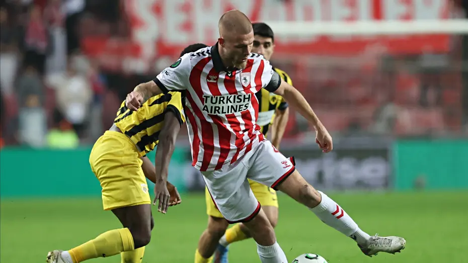 Samsunspor fırsat tepti, AEK karşısında skoru koruyamadı ve ilk kez mağlup oldu