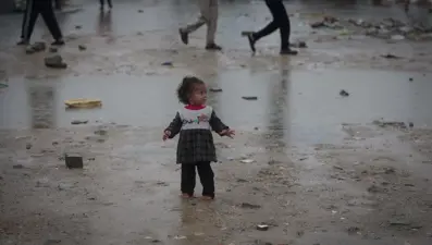Gazze'de fırtına ve yağış insani krizi derinleştirdi. Çocuklar soğuktan hayatını kaybediyor 