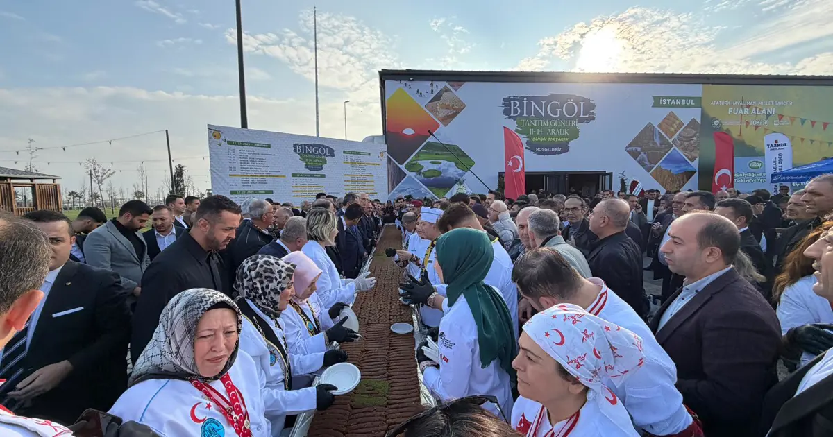 Dünyanın en uzun burma kadayıfı için Guinness'e başvuru