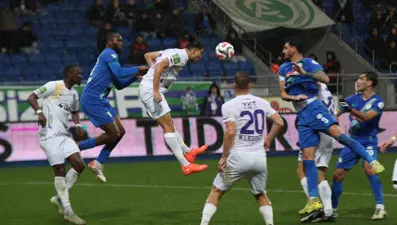 Süper Lig maç sonuçları. Çaykur Rizespor, Eyüpspor'a 3 gol attı