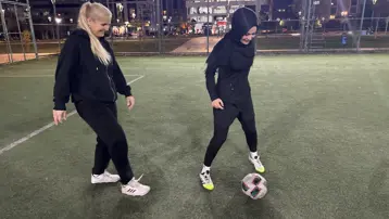 Kısır günü yerine halı sahada buluşuyorlar. 1 yıldır her hafta maç yapıyorlar