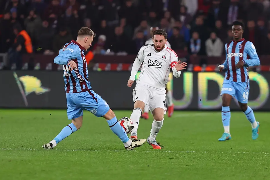 Canlı maç anlatımı: Beşiktaş ile Trabzonspor karşı karşıya