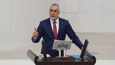 Bakan Işıkhan'dan asgari ücret açıklaması: Çalışanımızı enflasyona ezdirmeyeceğiz