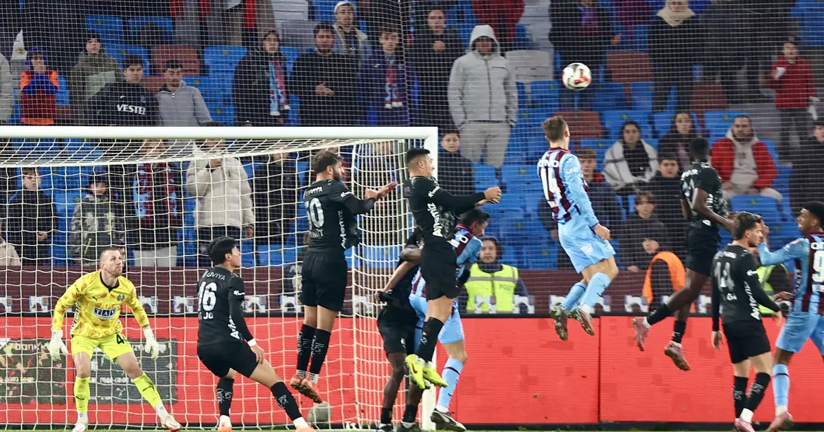 "Fırtına duvara çarptı" (18 Aralık 2025 spor manşetleri)