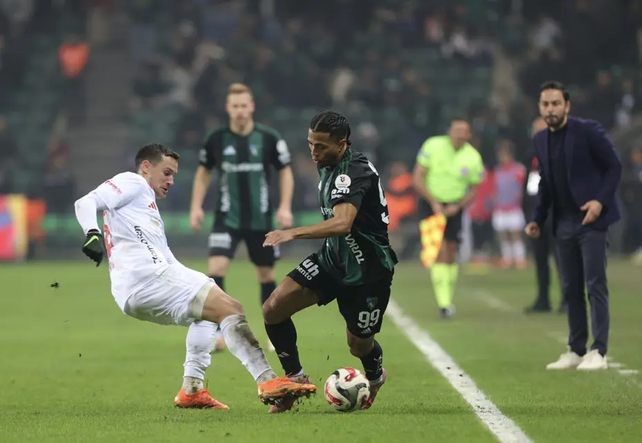 Kocaelispor, Antalyaspor'u mağlup etti
