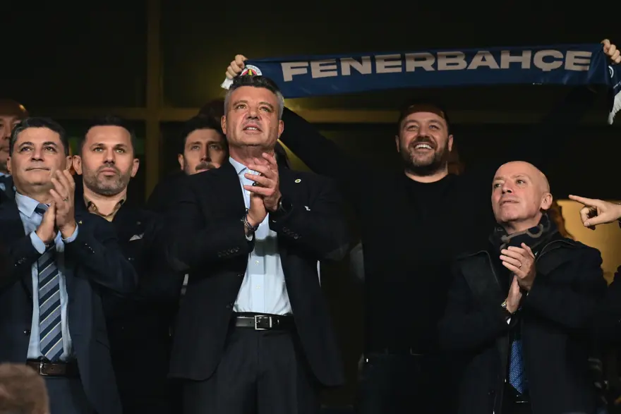 FENERBAHÇE YÖNETİMİ OLAĞANÜSTÜ TOPLANDI 3