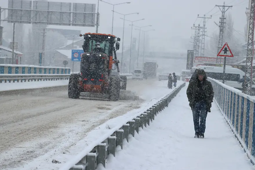 TÜRKİYE'NİN EN SOĞUK YERİ: SICAKLIK -25 DERECEYE DÜŞTÜ 7
