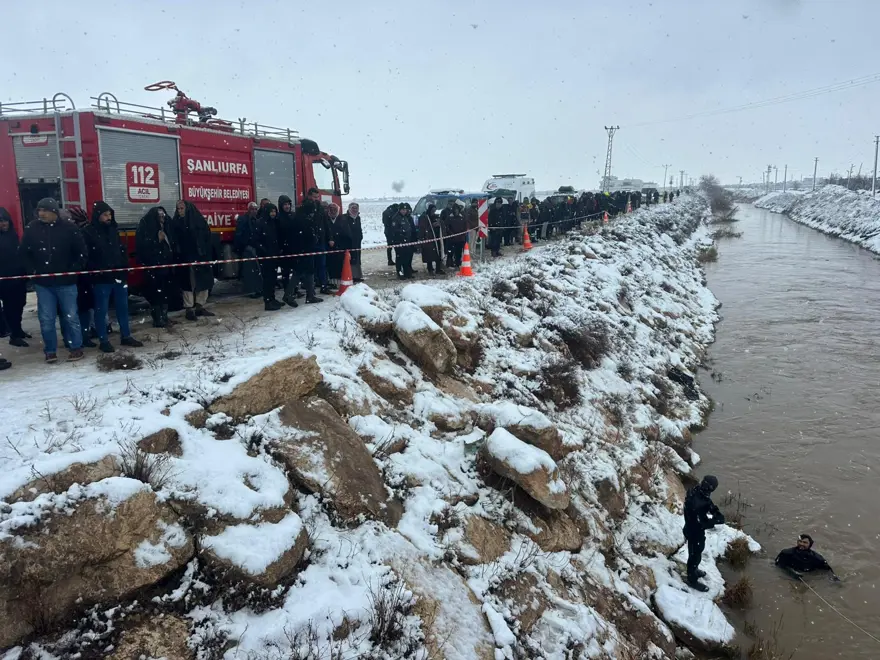 Şanlıurfa'da otomobil sulama kanalına düştü. Acı haber geldi 
