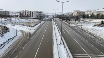 Ulaşıma yoğun kar engeli. Gerede-Karabük yolu trafiğe kapatıldı