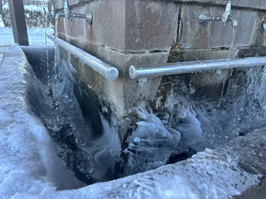 KENT MERKEZİ DONDU
 2