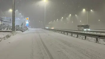 İstanbul yeni yılı beyaz örtüyle karşıladı