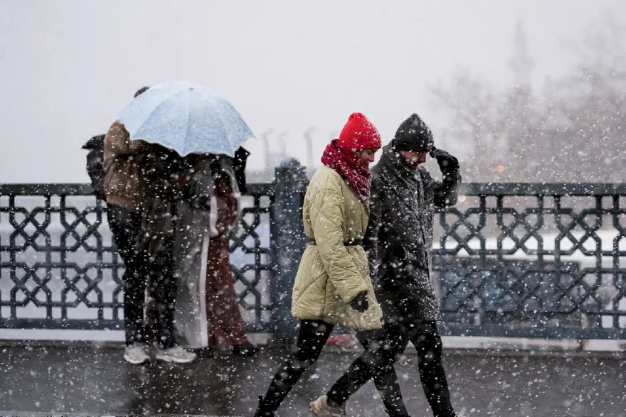 İstanbul'da kuvvetli kar yağışı alarmı. Uyarıların ardından okullar tatil edildi 8 İstanbul'da kuvvetli kar yağışı alarmı. Uyarıların ardından okullar tatil edildi 8