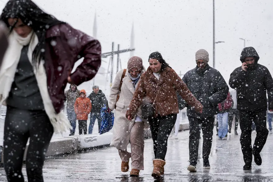 SICAKLIKLAR DÜŞÜYOR 1