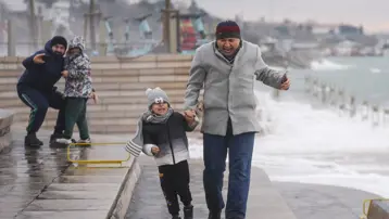 İstanbul Valiliği uyardı! Fırtına geliyor, akşam saatlerine dikkat!