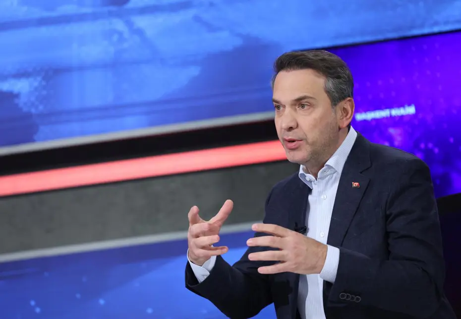 Azerbaycan’la 2040’a kadar sürecek doğalgaz anlaşması. Bayraktar’dan Venezuela yorumu