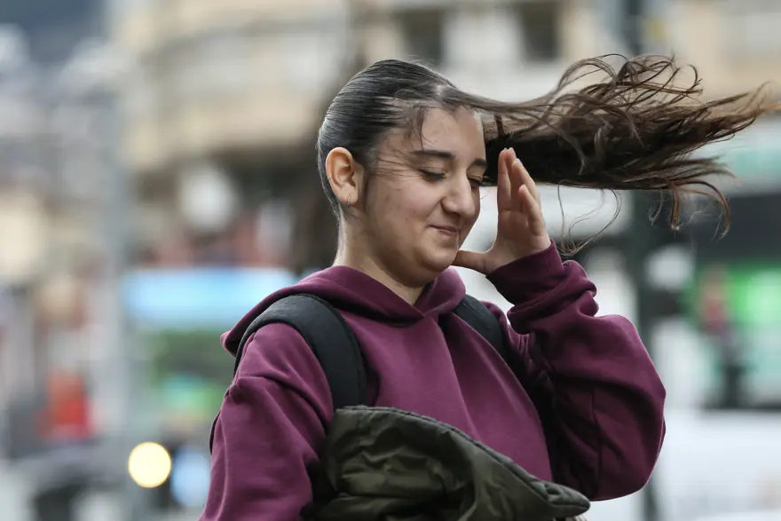 Sıcaklıklar artıyor ama kuvvetli sağanak geliyor. Bu illerde yaşayanlar dikkat! Sarı kodlu kar yağışı uyarısı verildi 5