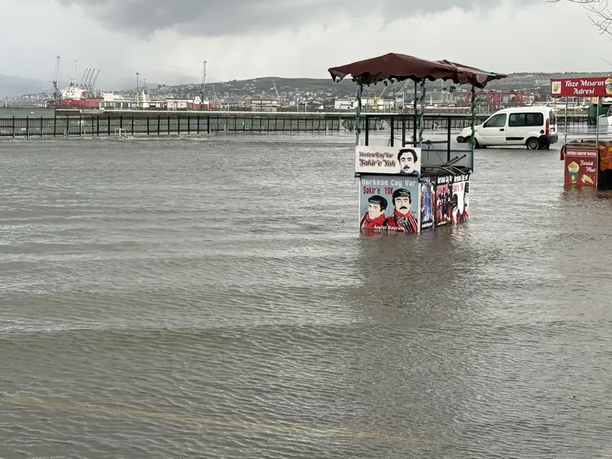 TEKİRDAĞ'DA DENİZ TAŞTI 15