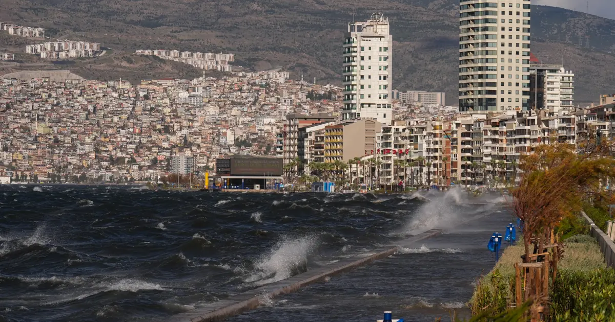 Meteorolojiden üç şehir için sarı kodlu uyarı: Yarın sabah etkisini artıracak