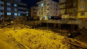 Tekirdağ'da inşaatta toprak kayması. Çevredeki 4 apartman tahliye edildi