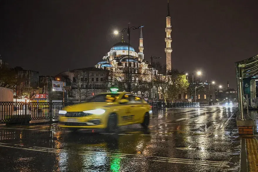 Balkanlardan soğuk hava geliyor. Sıcaklık 7-8 derece düşebilir 2