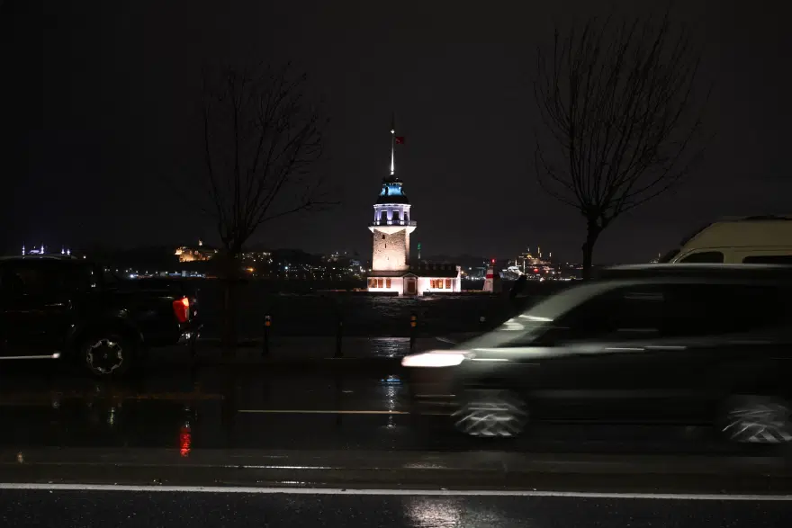 AKOM'dan İstanbul'a uyarı: Gece başlayacak, öğle saatlerine kadar devam edecek 