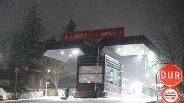Kırklareli'de kar yağışı etkili oluyor
