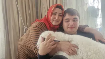 Otizmli oğulları için aldıkları kuzu hayatlarını değiştirdi