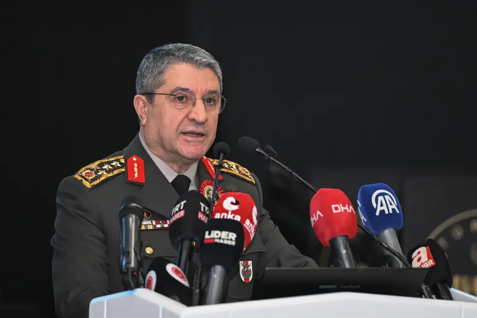 Genelkurmay Başkanı Bayraktaroğlu, CENTCOM Komutanı ile görüştü