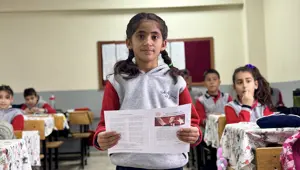 3 yıl boyunca okulun tek öğrencisiydi