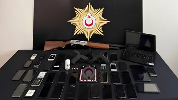 3 ilde suç örgütlerine operasyonda tutuklama