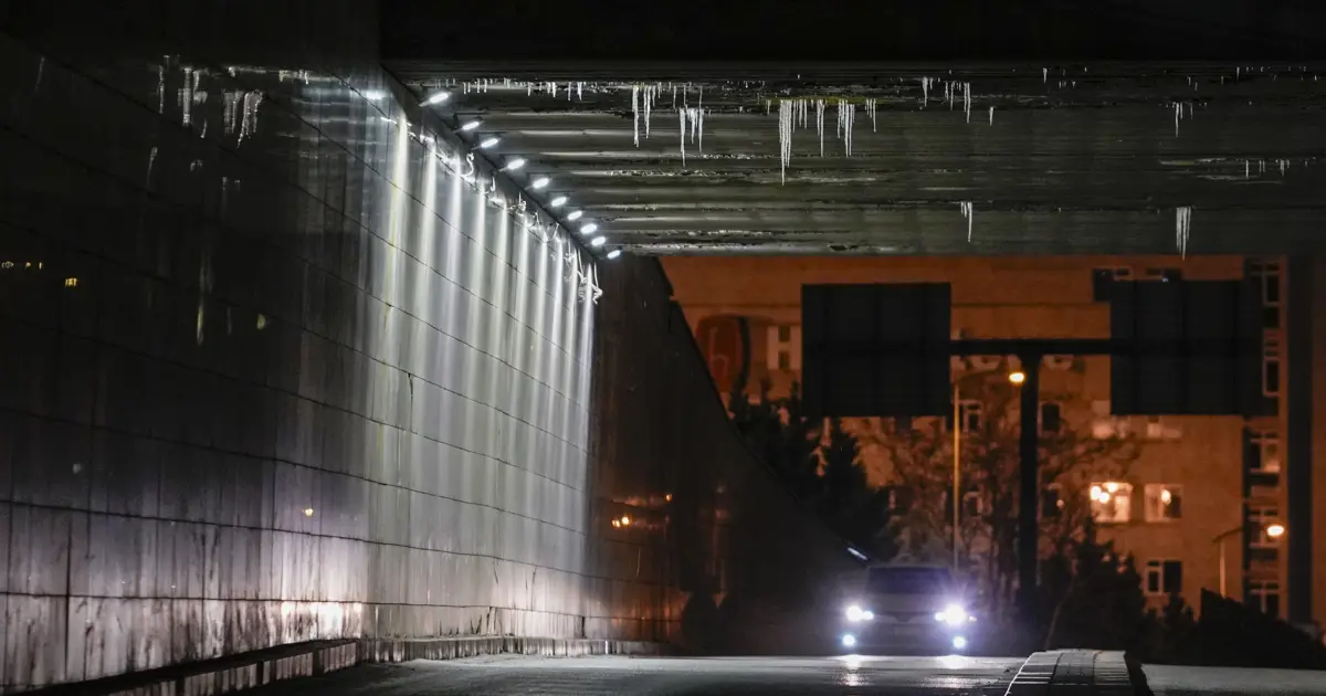 Başkent buz tuttu. 1 metrelik sarkıtlar oluştu