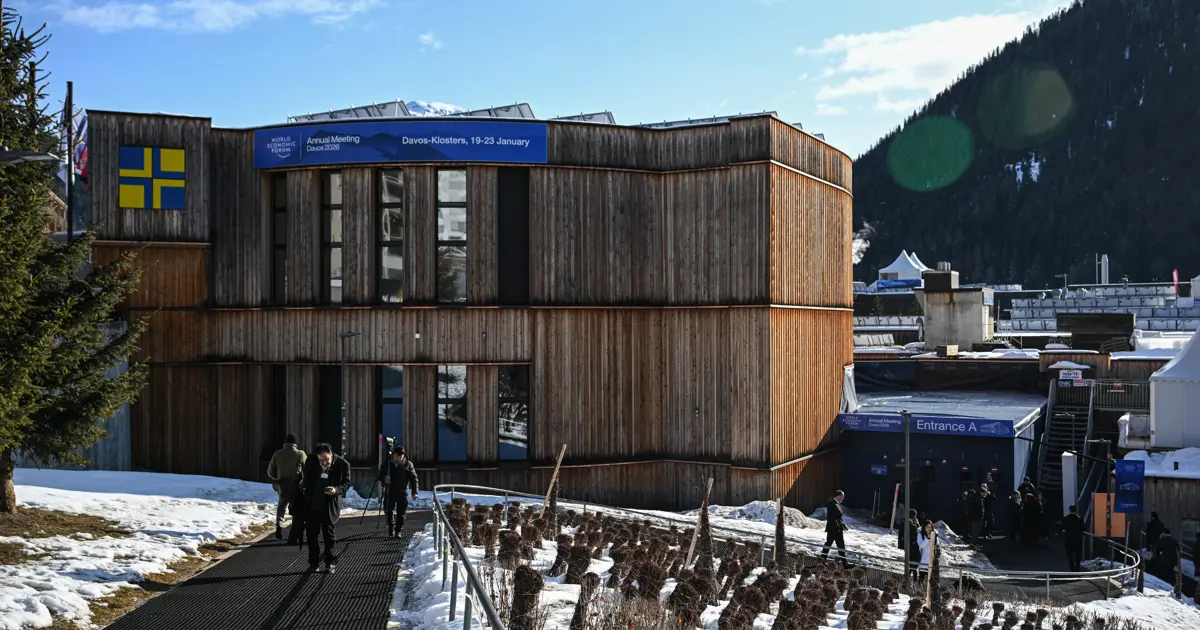 Davos'ta yangın tahliyesi