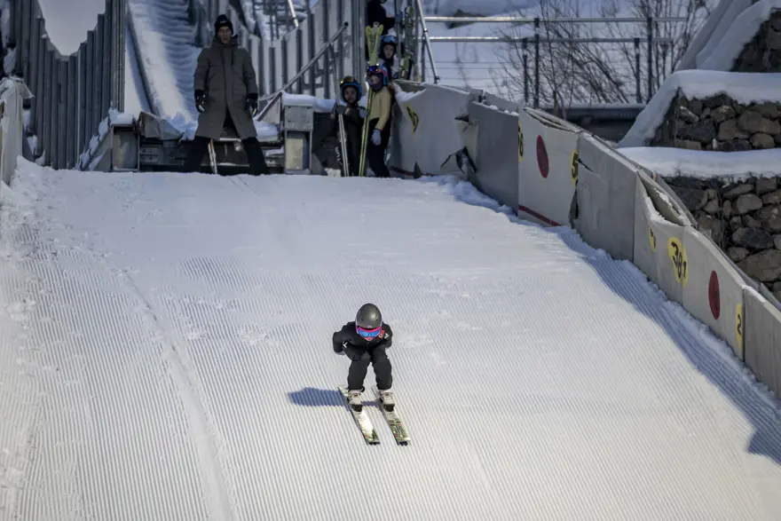 Türkiye'de sadece Erzurum'da var. Buraya çıkmak cesaret ister
 3