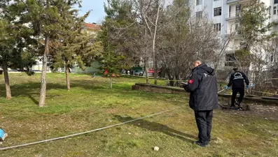 Uşak'ta Millet Bahçesi'nde bir kişi ölü bulundu